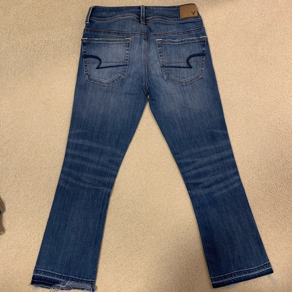 american eagle kick crop jeans - Picture 3 of 4